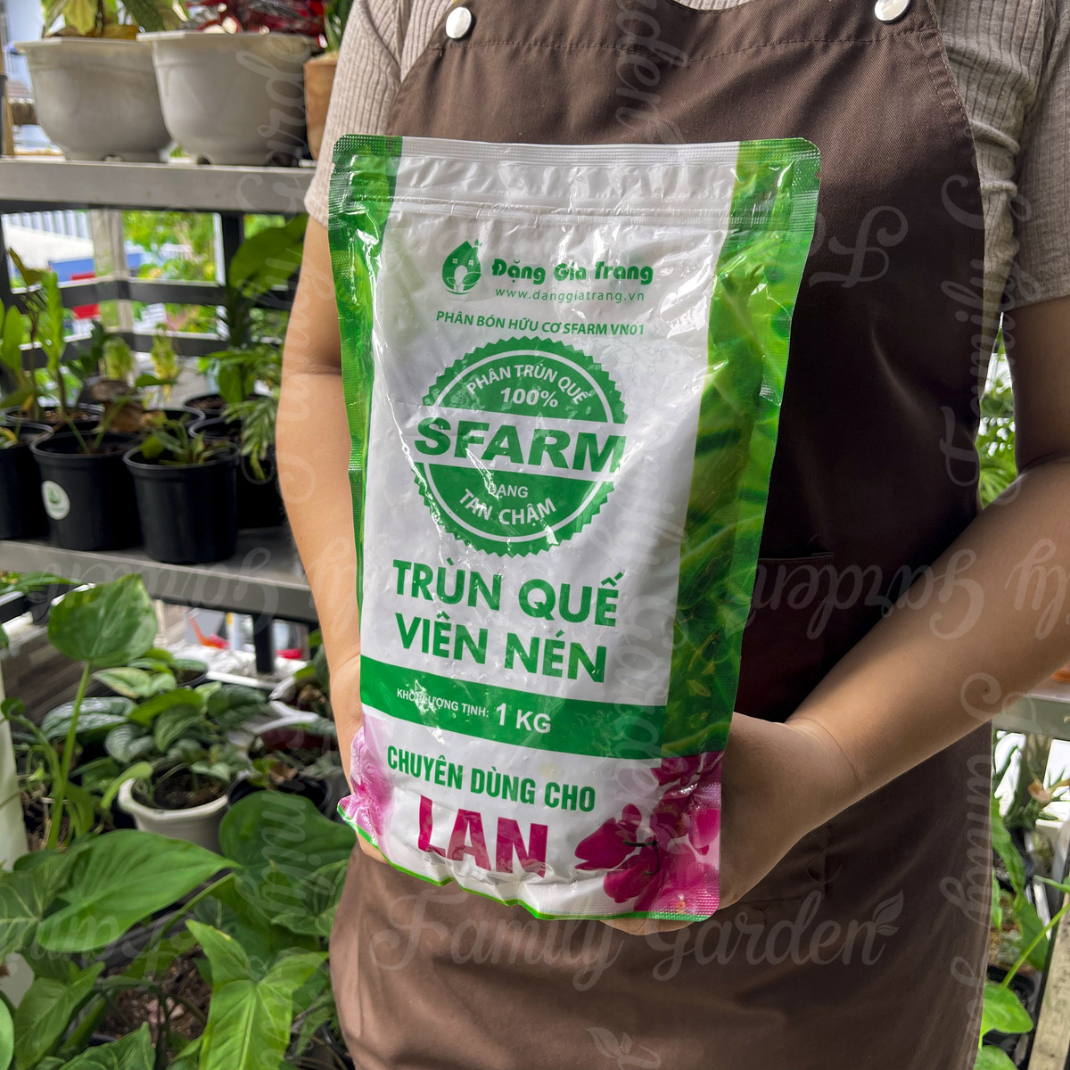 Phân trùn quế viên nén SFARM không chứa phân bón hóa học