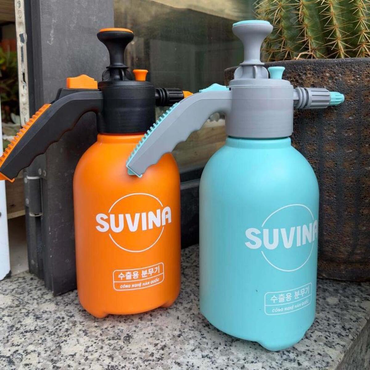 Bình xịt tưới nước 2L nhiều màu dễ sử dụng
